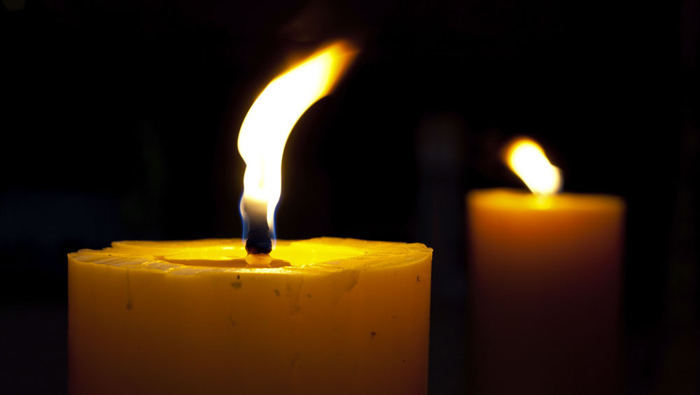 Bougies de prière, soutenez le Foyer de Charité